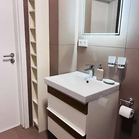 Harmony 1 Stylishes 4-zimmer Eg Terrasse Garten Parkplatz