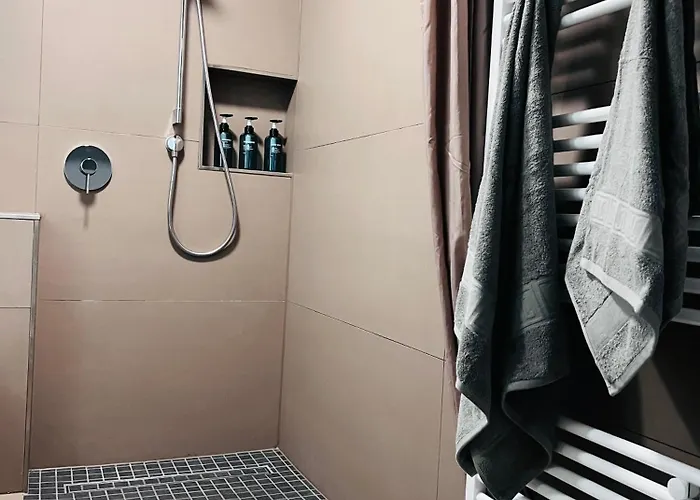 Harmony 1 Stylishes 4-zimmer Eg Terrasse Garten Parkplatz Appartement Gütersloh